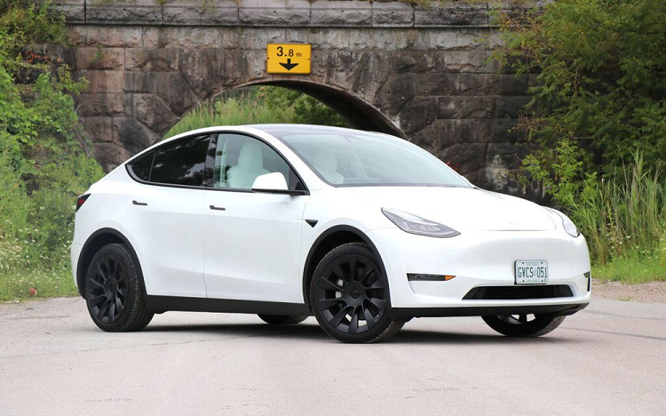 Elon Musk - Tesla Model Y se la oto dien ban chay nhat the gioi-Hinh-3