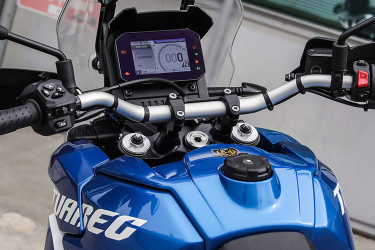 Khác với RS 660 và Tuono 660, Aprilia Tuareg 660 2022 mới mang thiết kế Adventure Touring hạng trung với thiết kế và dàn trang bị hấp dẫn.