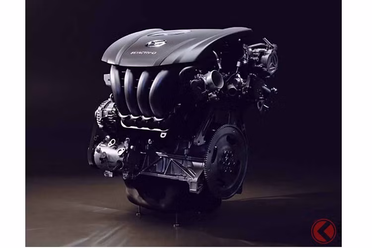 Mazda3 và Mazda CX-30 2023 mới được trang bị hệ truyền động mild hybrid mới mang tên e-SkyActiv G 2.0, bao gồm máy xăng 4 xi-lanh, hút khí tự nhiên, phun nhiên liệu trực tiếp, dung tích 2.0L và mô-tơ điện.