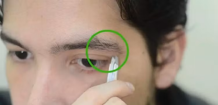 Gap han thi phi dung voi nan long, dung meo phong thuy xoa bay tai tieng-Hinh-4