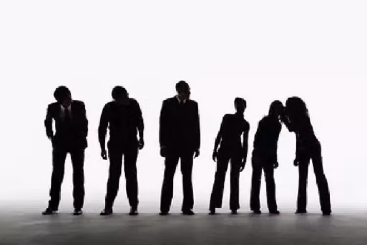 Gap han thi phi dung voi nan long, dung meo phong thuy xoa bay tai tieng