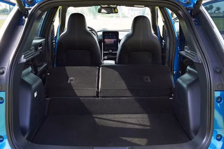 Hiện tại, những khách hàng có nhu cầu mua xe với giá ưu đãi có thể có thể mua lại suất đặt cọc của nhóm khách hàng tiên phong ở đợt đầu tiên.