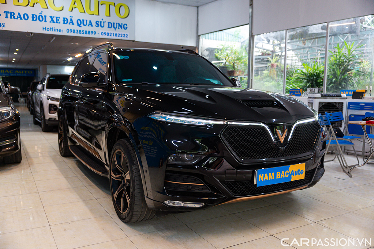 Điểm đặc biệt trên chiếc xe giới hạn này so với phiên bản Lux SA nằm ở khối động cơ và trục cơ sở được kéo dài ra. Giá xe Vinfast President khi mới ra mắt được Vinfast chào bán với giá 4,6 tỷ đồng và giới hạn chỉ 500 chiếc dành riêng cho thị trường Việt Nam.