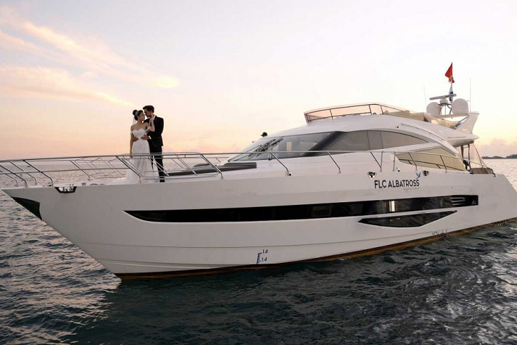 Công ty đấu giá hợp danh Minh Pháp cũng lưu ý là giá khởi điểm không bao gồm các chi phí liên quan đến việc chuyển quyền sở hữu/sử dụng tài sản, lệ phí trước bạ, phí công chứng, phí đăng ký và các chi phí khác (nếu có) khi thực hiện mua tài sản, các chi phí này do người trúng đấu giá chịu.