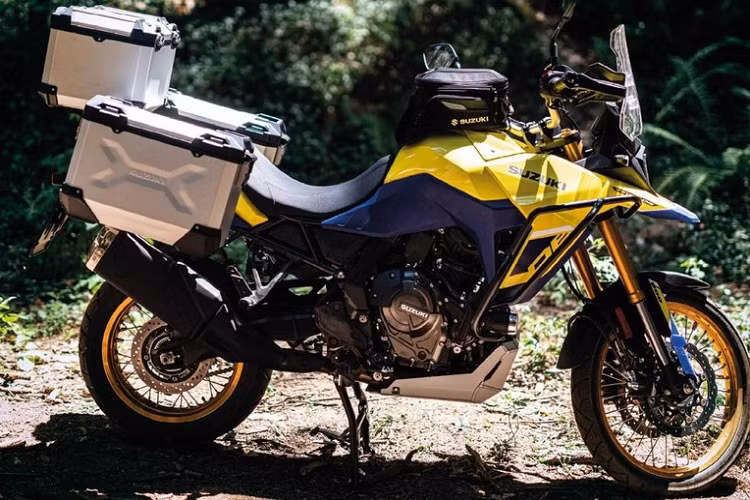 Theo tờ Motorrad của Đức, động cơ này tạo ra công suất tối đa 84,3 mã lực tại tua máy 8.500 vòng/phút và mô-men xoắn cực đại 78 Nm tại tua máy 6.800 vòng/phút ở thị trường châu Âu.