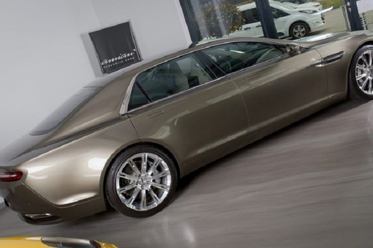 Được chế tạo dựa trên cấu trúc bằng nhôm và thân vỏ bằng sợi carbon, Aston Martin Lagonda Taraf sử dụng động cơ xăng V12, hút khí tự nhiên, dung tích 6.0 lít. 