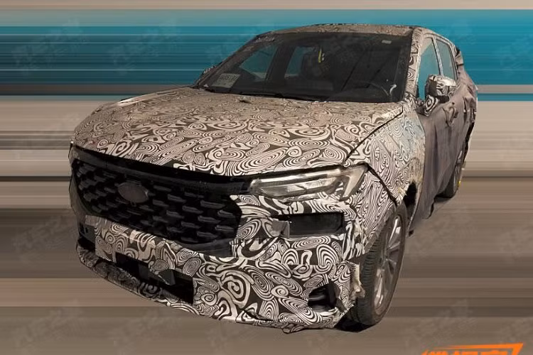  Ford Territory giá rẻ là mẫu SUV cỡ C đã lần đầu tiên trình làng tại thị trường Trung Quốc vào năm 2018. Ngoài Trung Quốc, Ford Territory hiện còn được bán ở một số thị trường khác trên thế giới như Brazil, Argentina, Philippines và Lào. Tại Việt Nam, tin đồn về việc Ford Territory ra mắt để cạnh tranh với Honda CR-V, Mazda CX-5 và Hyundai Tucson đã xuất hiện từ năm ngoái.