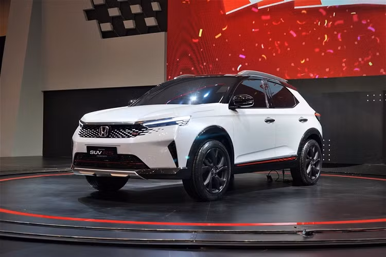 Honda SUV RS tu 256 trieu dong tai Dong Nam A, re hon Toyota Raize?