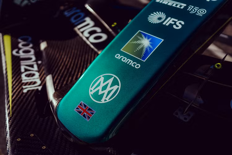 TT1 và chiếc xe TT2, được chế tạo bởi người sáng lập Aston Martin, Lionel Martin dưới sự ủy quyền của Bá tước Louis Zborowski.