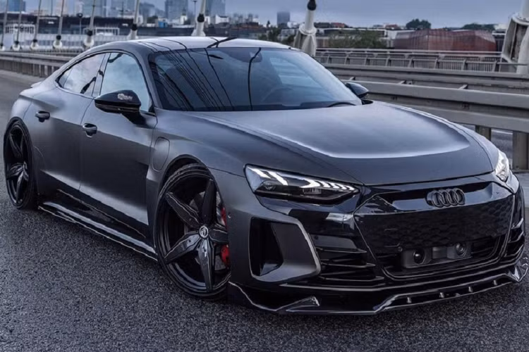 Audi RS E-Tron GT hoa “manh thu” nho bodykit cua Maxton Design