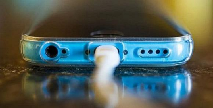 Quan niem pho bien ve pin smartphone, may tinh xach tay