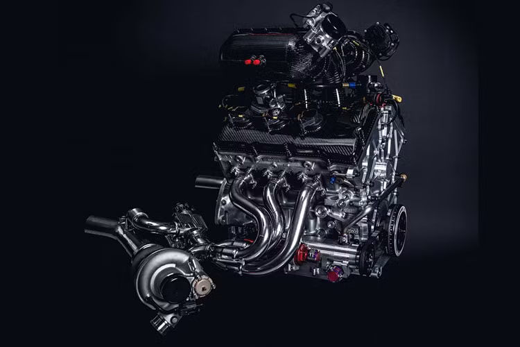 Giống như các phiên bản trước đó; Ford GT LM Edition 2023 vẫn giữ nguyên động cơ EcoBoost V6 3,5 lít tăng áp kép, công suất 660 mã lực.