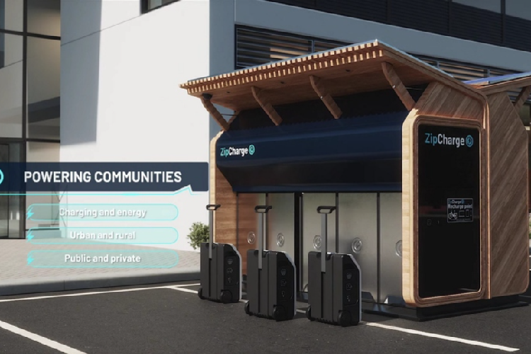 Go Powerbanks rất hữu ích cho những người sử dụng ôtô điện nhưng không thể sạc xe tại nhà vì thiết bị có thể đặt gọn trong cốp. Trạm sạc công cộng khi đó chỉ còn là lựa chọn thay thế. Việc trông chờ vào hệ thống sạc công cộng vốn dĩ đắt đỏ và bất tiện. Ngoài sạc cho xe điện, Go có thể cung cấp năng lượng cho các thiết bị điện khác, hữu dụng khi ai đó làm việc ngoài trời.