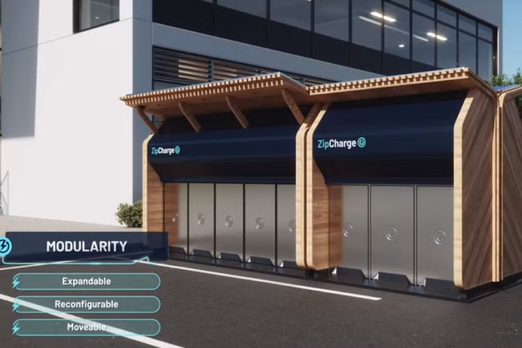 Ưu điểm chính của GoHub là chúng có thể được lắp đặt trong một bãi đậu xe. Tối đa một điểm đỗ xe sẽ có 4 GoHub, mỗi GoHub gồm 5 bộ Go Powerbanks. ZipCharge cho biết GoHub có thể được cài đặt ở bất cứ đâu, ngay cả ở những nơi không có năng lượng. Mỗi GoHub có thể tạo ra năng lượng riêng nhờ các tấm pin mặt trời và “tuabin gió sáng tạo phù hợp với cả môi trường thành thị và nông thôn do Flower Turbines ở Hà Lan phát triển”.