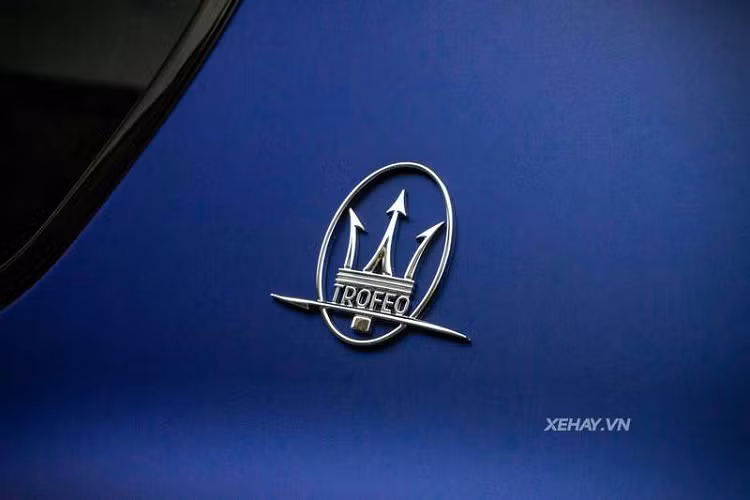 Bên trong cabin của Levante Trofeo là đường nét thiết kế trang nhã tạo nên một không gian sang trọng thuần túy.