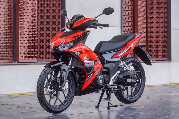 Honda Winner X V3 dang giam toi 4,5 trieu dong tai Viet Nam