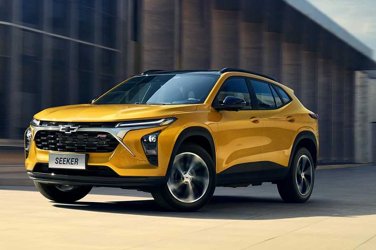 Nằm bên dưới nắp ca-pô của mẫu SUV hạng C này là khối động cơ xăng 4 xi-lanh, tăng áp, dung tích 1.5L, sản sinh công suất tối đa 181 mã lực và mô-men xoắn cực đại 250 Nm. Động cơ đồng hành với hộp số tự động biến thiên vô cấp CVT, cho phép xe tăng tốc từ 0-100 km/h trong 7,9 giây và tiêu thụ lượng xăng trung bình chỉ 6,5 lít/100 km.