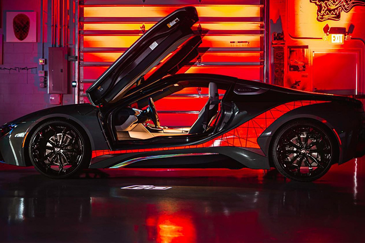 Theo đánh giá của giới mộ điệu, những chiếc xe độ của Austin Mahone với màu sơn đơn điệu theo kiểu truyền thống có lẽ đã chết.