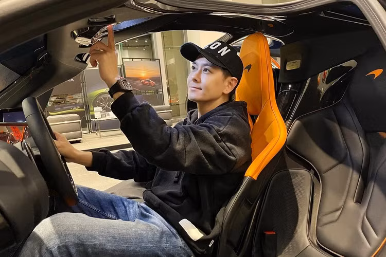 McLaren Speedtail mới đến Đài Loan đã có Lâm Dĩnh check in. 