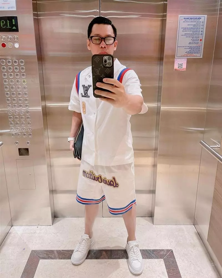 Chồng cũ Lệ Quyên ăn mặc như trai 18 ở tuổi U50 - Hình 12 Chong cu Le Quyen an mac nhu trai 18 o tuoi U50-Hinh-12