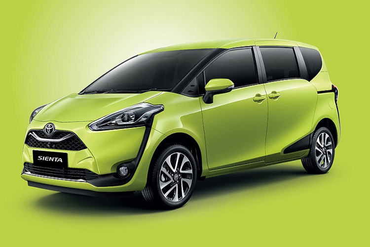 Vào năm 2019, Toyota Sienta đã được bổ sung phiên bản nâng cấp ở thị trường Thái Lan. Sau gần 3 năm, hãng Toyota tiếp tục cải tiến mẫu MPV này ở Thái Lan để duy trì khả năng cạnh tranh cho Sienta. Ở phiên bản mới, Toyota Sienta 2022 nâng cấp không thay đổi về thiết kế ngoại thất.