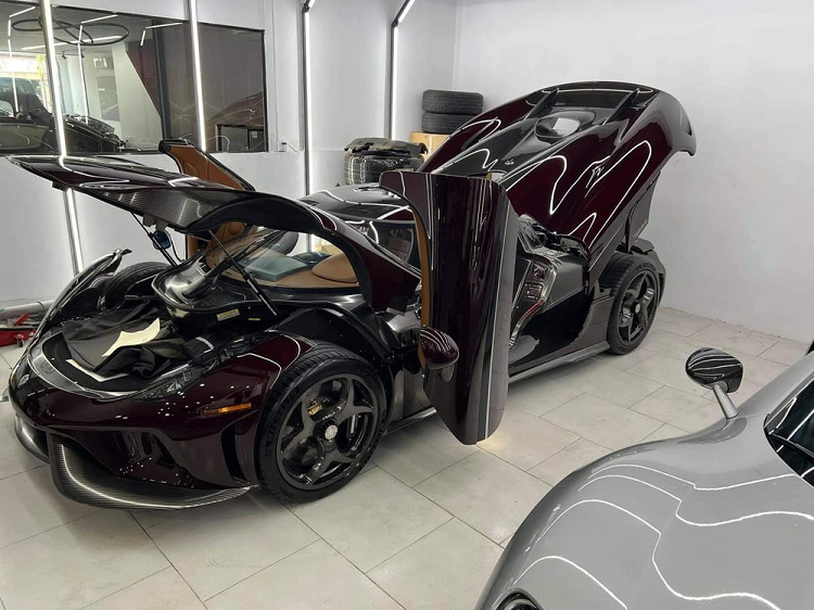 Koenigsegg tram ty tai Viet Nam, Bac-Nam deu co dai gia suu tam-Hinh-4