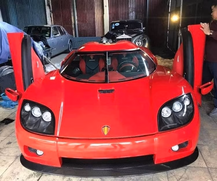 Koenigsegg tram ty tai Viet Nam, Bac-Nam deu co dai gia suu tam-Hinh-2