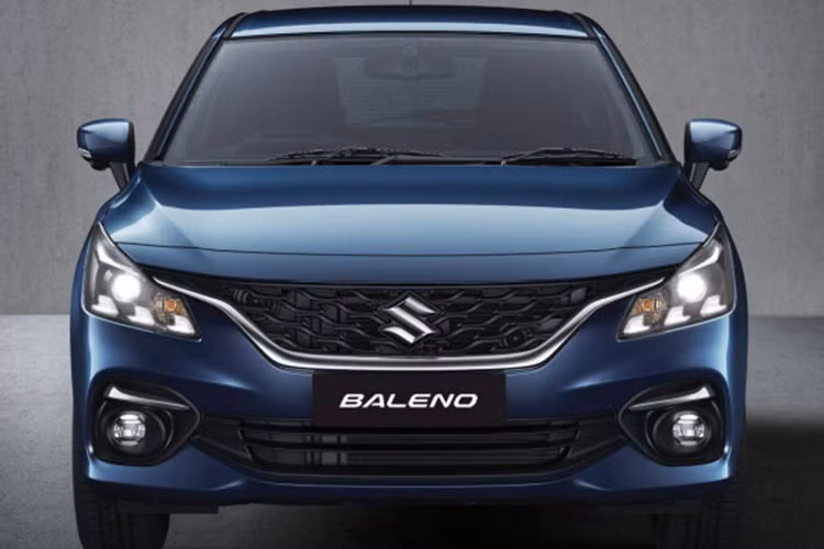 Việc Suzuki Baleno 2022 "bán chạy như tôm tươi" trên thực tế không nằm ngoài dự đoán. Ở phiên bản cũ, Suzuki Baleno vốn đã là mẫu xe hatchback hạng B bán chạy nhất tại thị trường Ấn Độ. Bước sang phiên bản mới, Suzuki Baleno 2022 được nâng cấp mạnh về mặt trang bị tiện nghi và an toàn nên càng trở nên hấp dẫn hơn bao giờ hết.