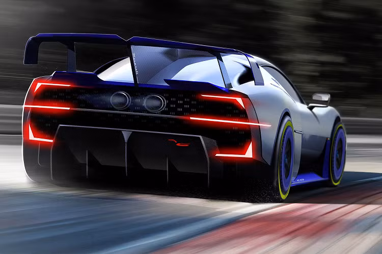 Các bản phác thảo mới cho thấy một bản Concept với màu xanh đậm, kết hợp với nhiều chi tiết được làm bằng carbon lộ ra trên các bộ phận khí động học khá khắc nghiệt, trong khi cờ Ý được trang trí trên nắp gương và cửa xe. Project24 được phát triển dựa trên siêu xe MC20 dùng chung ống sợi carbon, nhưng mẫu xe có thân xe được thiết kế lại hoàn toàn bằng sợi carbon và sợi tự nhiên trông có vẻ đẹp hơn so với xe đua MC20 GT2.