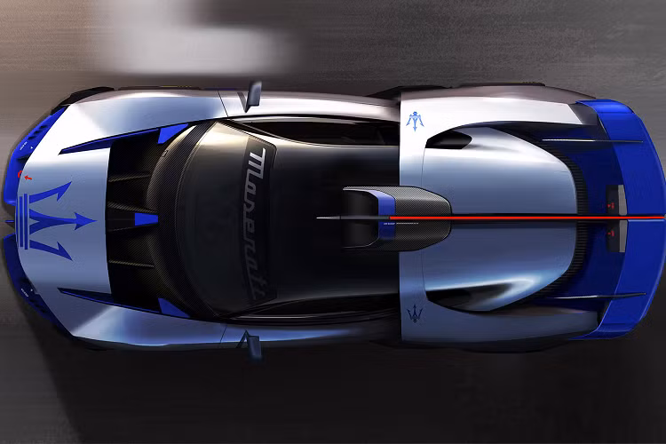 Động cơ tăng áp kép 3,0 lít V6 đã được điều chỉnh để sản sinh công suất 730 mã lực, biến mẫu xe trở thành biến thể mạnh mẽ nhất cho đến nay. Sức mạnh được truyền tới trục sau thông qua hộp số tuần tự sáu cấp và bộ vi sai hạn chế trượt cơ học.