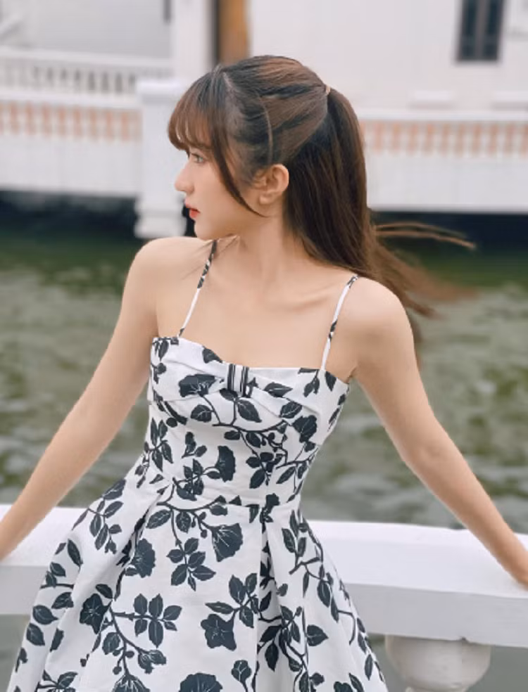 3 chi em cua “Thuong Ngay Nang Ve” da dang hoa phong cach-Hinh-7