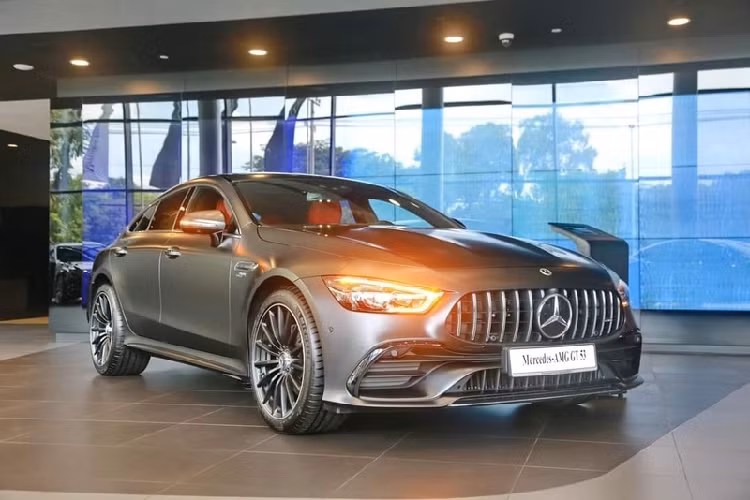 Mercedes-Benz Viet Nam tang gia xe, cao nhat toi 420 trieu dong