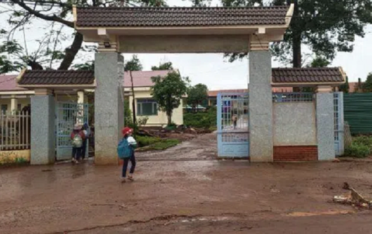 Dak Lak: Xac minh clip nhay cam nghi lien quan 1 pho hieu truong