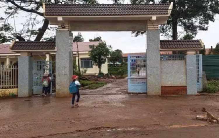 Dak Lak: Xac minh clip nhay cam nghi lien quan 1 pho hieu truong