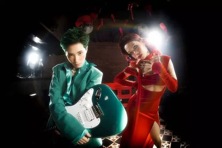 Hoi ban than nha nguoi ta: cung di du hoc Phap, nguoi lam Big4-Hinh-4