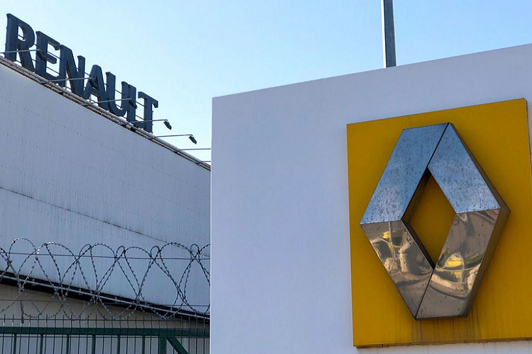 Ông cũng cho biết đang làm việc với Bộ Thương mại Nga để tìm nguồn cung cấp linh kiện ô tô từ Nga càng nhiều càng tốt và nhà sản xuất xe tải Kamaz của Nga sẽ đóng vai trò là đối tác công nghệ chính của nhà máy.