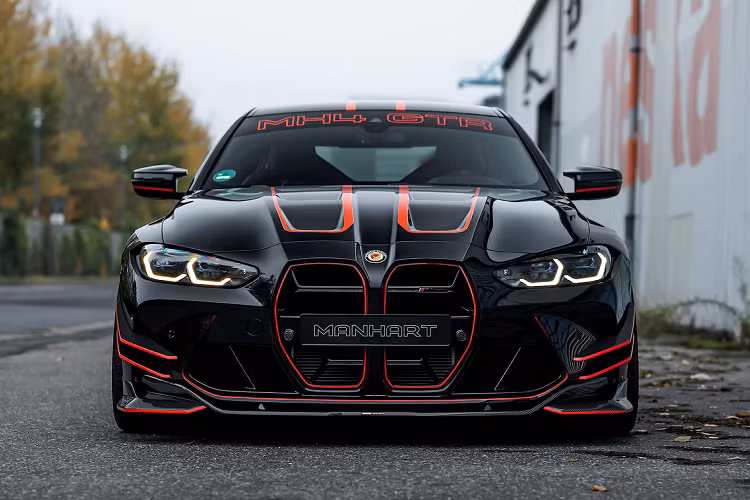 Hệ thống phanh MH4 GTR II của Manhart cũng có thể được nâng cấp riêng theo yêu cầu nhưng thương hiệu chưa công bố kỹ hơn những trang bị này. Chiếc xe cũng được nâng cấp với nhiều chi tiết ở ngoại thất của xe.