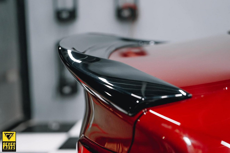 Dòng xe Hyundai Accent thế hệ mới được sử dụng động cơ máy xăng Kappa 1.4L MPI, sản sinh công suất tối đa 100 mã lực tại vòng tua máy 6.000 vòng/phút cùng mô-men xoắn cực đại 132 Nm tại 4.000 vòng/phút. Trái tim này kết hợp với hộp số sàn 6 cấp hoặc số tự động 6 cấp.