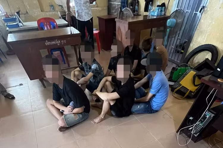 Hanh trinh tu ‘coi chet’ tro ve cua thanh nien lam viec o Campuchia-Hinh-3