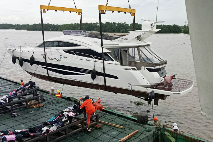 Tài sản du thuyền FLC Albatross thế chấp tại Ngân hàng TMCP Đầu Tư và Phát Triển Việt Nam – chi nhánh Quy Nhơn, đã qua sử dụng, được đưa ra đấu giá để xử lý thu hồi nợ.