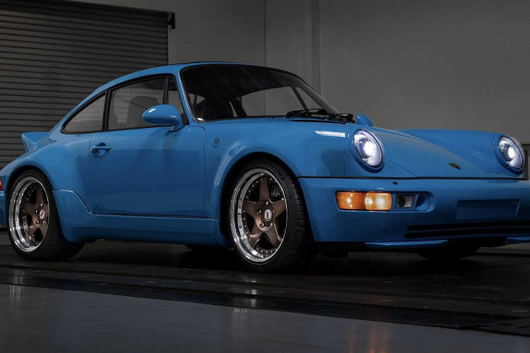 Đây chính là dấu hiệu cho thấy sự hiện diện ngày càng tăng nhanh chóng của chúng tôi tại các thị trường trên toàn cầu, đặc biệt là Bắc Mỹ và là đại diện cho sự nâng cấp trong tư tưởng của việc sở hữu xe ô tô cho một thế hệ có ý thức, tiến bộ và có trách nhiệm với môi trường."