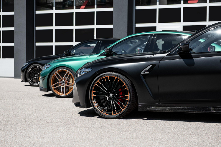 Gói độ này đem đến cho xe một bộ chia được làm bằng sợi carbon dữ dằn hơn cho phần cản trước cũng như các tấm ốp bên bằng sợi carbon.