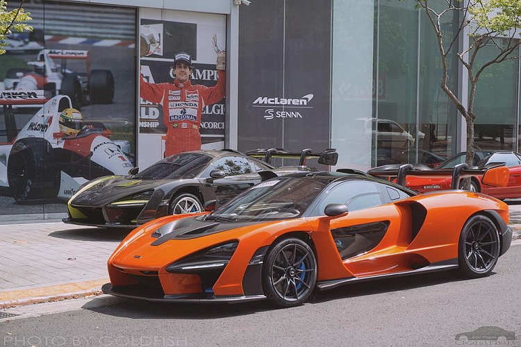 Showroom McLaren Taipei nằm trên con đường Gangqian Rd, quận Neihu là điểm đến "check-in" quen thuộc của giới mê xe ở Đài Loan. Nơi đây từng trưng bày rất nhiều siêu xe McLaren Ultimate Series hot trước khi bàn giao cho chủ nhân.