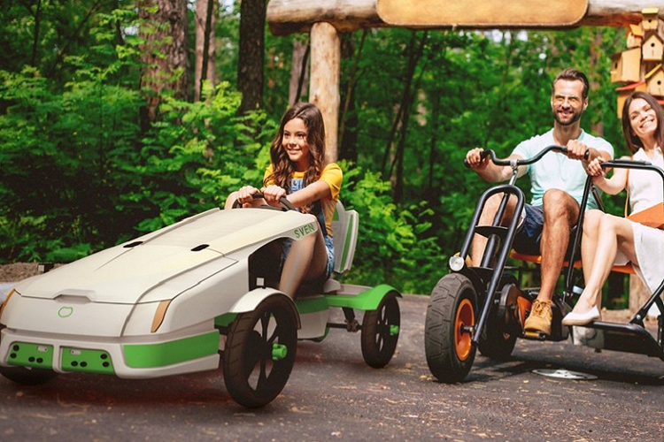 Được mô tả là một chiếc xe đạp điện có 4 bánh, Sven là một mẫu xe đạp hợp pháp sử dụng đường phố mà không yêu cầu bằng lái. Nó sử dụng khung nhôm nhẹ nhưng bền, và các bộ phận bằng sợi carbon thân thiện với môi trường và có giá mềm. Nó có thiết kế gấp và có kích thước chỉ 0,7 m x 0,9 m x 1,2 m khi gấp lại, đồng nghĩa là nó có thể nằm gọn trong cốp một chiếc ôtô cỡ lớn. Tải trọng tối đa của chiếc xe thú vị này là 110 kg. 