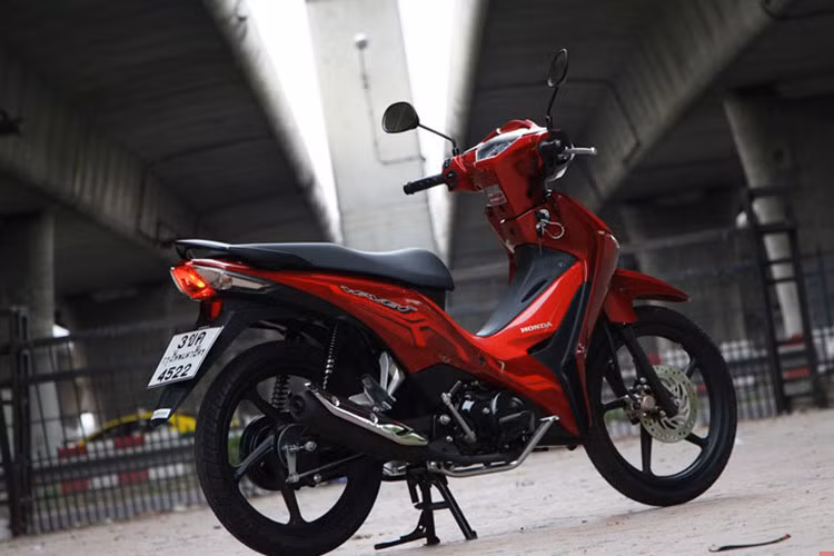 Honda Wave 25 trieu dong tai Thai Lan 