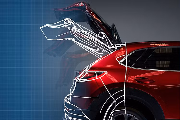 Theo đó, Carbuzz đã phát hiện ra hồ sơ bằng sáng chế của Mazda với USPTO (Văn phòng Sáng chế và Nhãn hiệu Hoa Kỳ). Trong đó nhà sản xuất ô tô Nhật Bản đã mô tả một hệ thống động cơ 2 môtơ hoàn toàn mới, cho phép đóng/mở cửa hậu của xe Mazda với 2 tốc độ khác nhau.