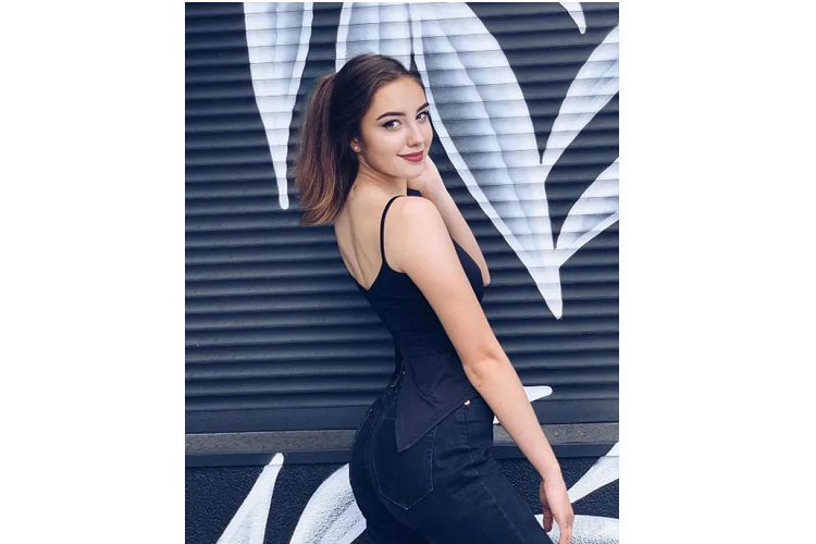 Mỹ nhân ở quốc gia này sở hữu nhan sắc rất đa dạng về: màu tóc, làn da... 