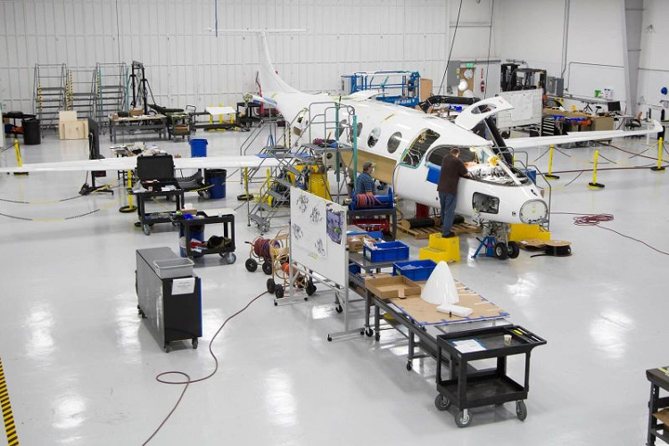 Có 3 phiên bản Alice đang ở giai đoạn phát triển nguyên mẫu thử nghiệm: phiên bản chở khách thông thường, phiên bản cao cấp và phiên bản chở hàng.