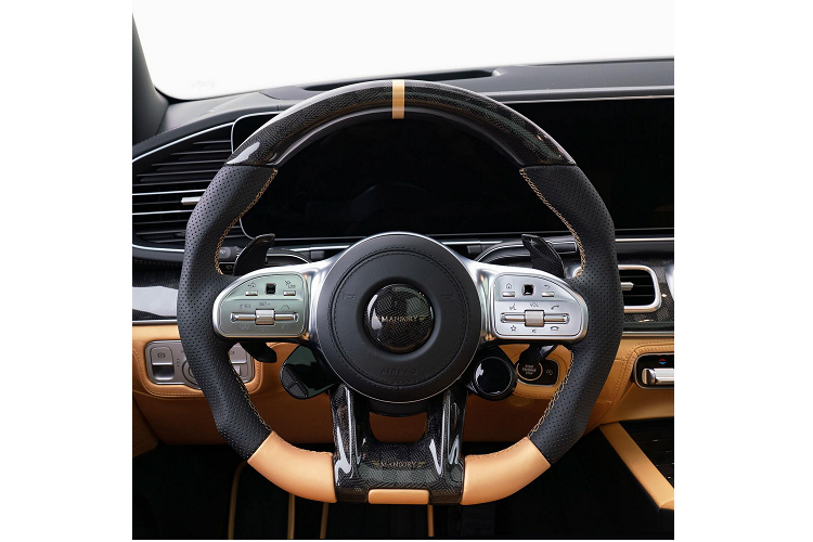 Khối động cơ nguyên bản của xe đã được nâng cấp, tinh chỉnh ECU và lắp đặt thêm bộ tăng áp mới, đồng thời trang bị thêm cho xe hệ thống xả thể thao mới. Chính từ đây, mẫu xe có khả năng sản sinh mức công suất 820 mã lực và mô-men xoắn 980 Nm, đem tới trải nghiệm lái ấn tượng cho người cầm lái.