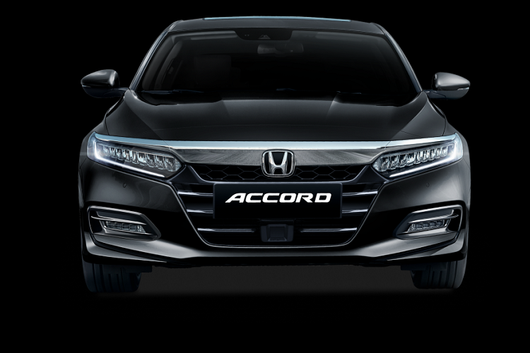 Ngoài ra, còn có một nguyên nhân khác khiến mẫu sedan hạng D này biến mất khỏi thị trường Philippines, đó là sự thu hẹp của phân khúc. Hiện nay, crossover, SUV và MPV mới là những phân khúc xe thống trị thị trường Đông Nam Á này. Sự bùng nổ của những phân khúc trên đã khiến sedan hạng trung ngày càng bị thu hẹp.